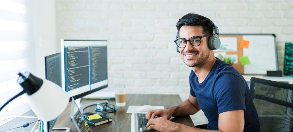 Peran Software Engineer: Gaji dan Tugas Utama